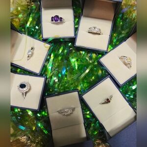 🎀 Seven Gorgeous Rings - Sold Separately